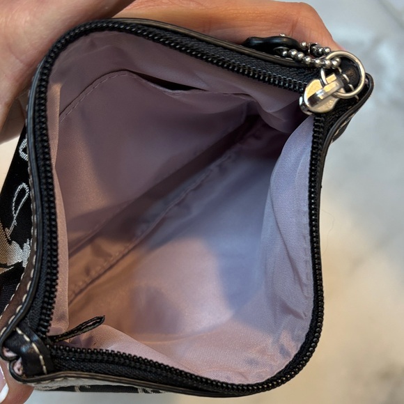 Coach Horse & Carriage Pleated Pouch Cosmetic Bag - Picture 14 of 15